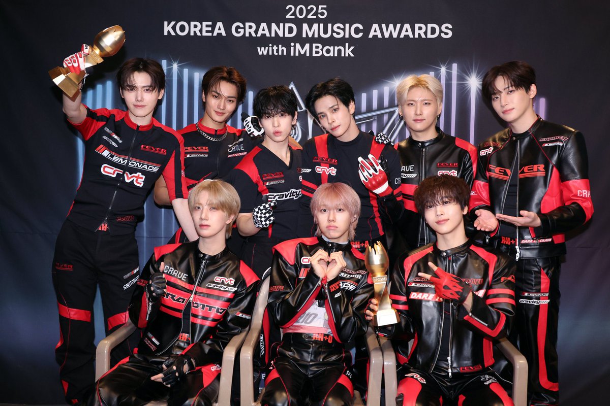 🎉CRAVITY KGMA2025 2冠達成🎉

CRAVITYが #KGMA にて
【Best Artist 10】
【Best Stage】
を受賞しました🏆

おめでとうございます👏

 #CRAVITY #크래비티 #クレビティ