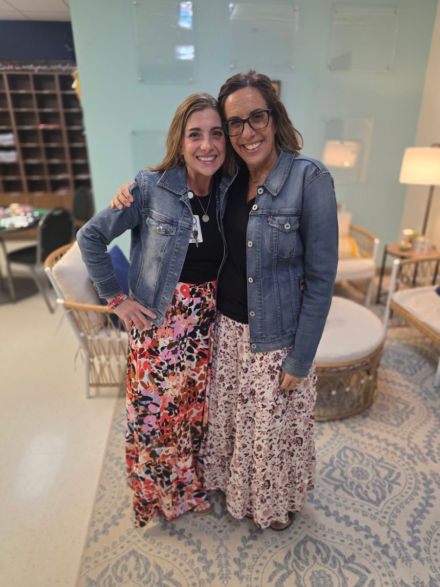 Nicole McCasland tweet media