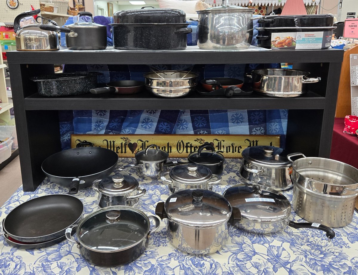 LT_Thrift's tweet image. Get ready for holiday guests at our 50% off Housewares, Home Decor &amp;amp; Furniture Sale!🦃🪑🍽️ 11/13-11/15🍂

𝑰𝒕𝒆𝒎𝒔 𝒔𝒉𝒐𝒘𝒏 𝒇𝒓𝒐𝒎 𝒐𝒖𝒓 𝑵𝒆𝒘 𝑷𝒐𝒓𝒕 𝑹𝒊𝒄𝒉𝒆𝒚 𝒔𝒕𝒐𝒓𝒆. 𝑆𝑜𝑚𝑒 𝑒𝑥𝑐𝑙𝑢𝑠𝑖𝑜𝑛𝑠 𝑚𝑎𝑦 𝑎𝑝𝑝𝑙𝑦.  #thrift #thriftingcommunity #hospicethrift