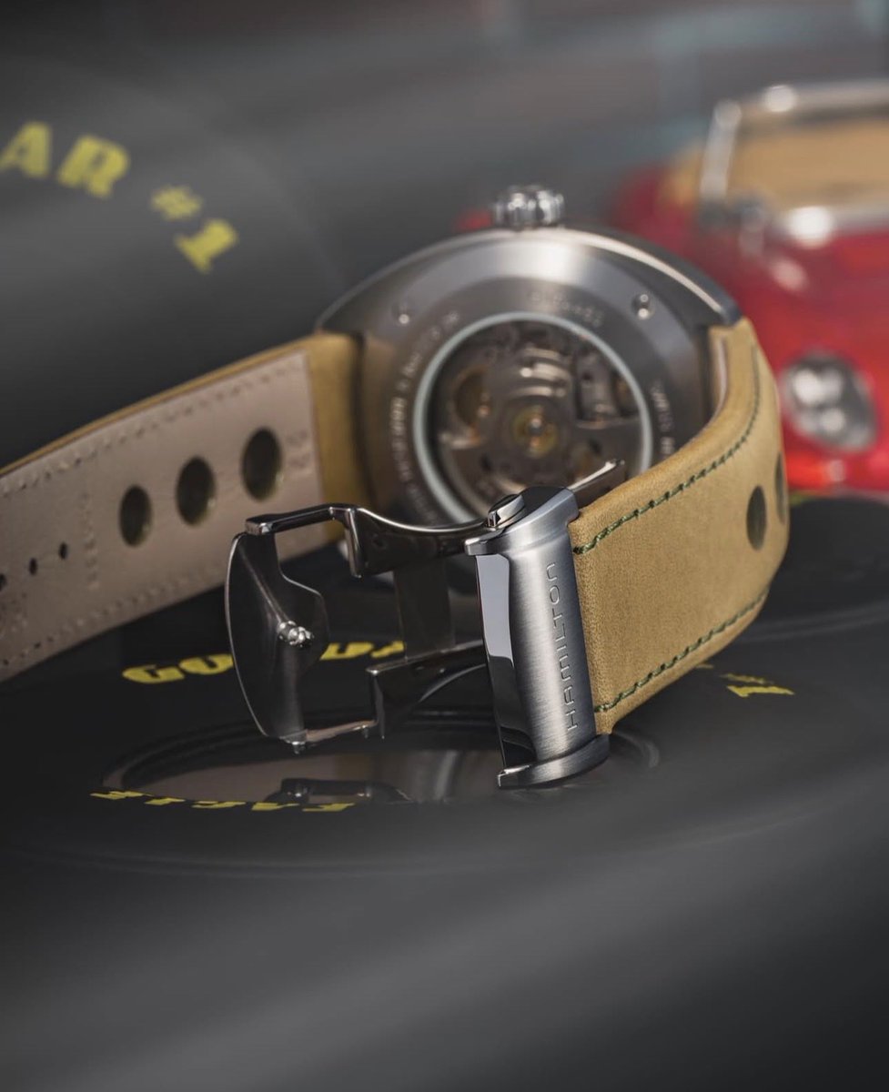 Selamlar,
Bir süredir Hamilton’un pan europ modelini takip ediyordum. Beğendiğim kadran rengi Konyalı’da indirime girmiş. Ben çok anlamamakla birlikte kadran ve bezel rengine vuruldum. Sizce nasıl önerir misiniz?