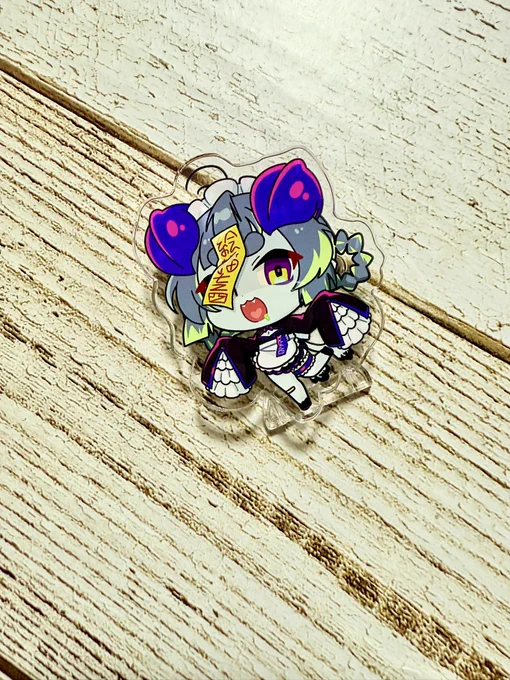 アクリルバッジスタンド!届いた!!可愛い!!!!