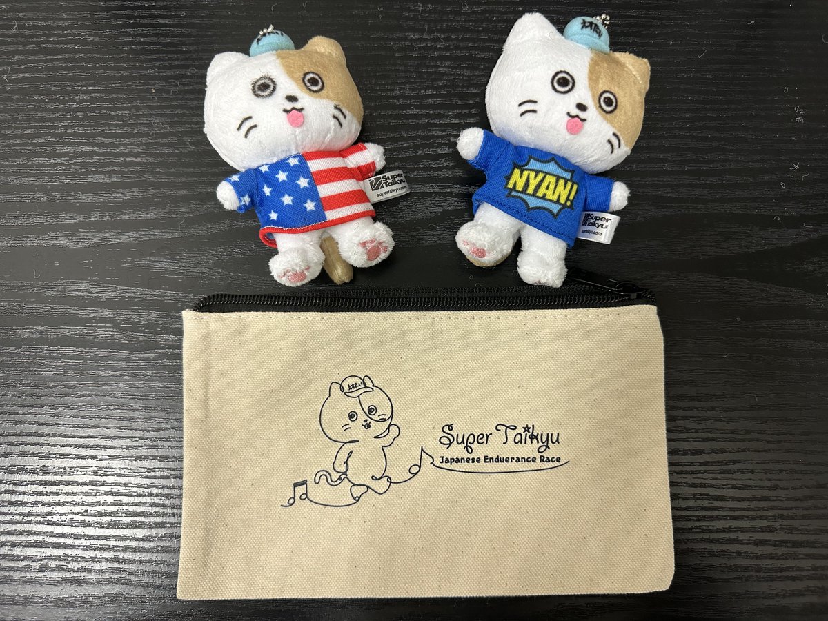 すぱーくグッズ情報】 イベント広場、「すぱーく猫社」の横ですぱーく