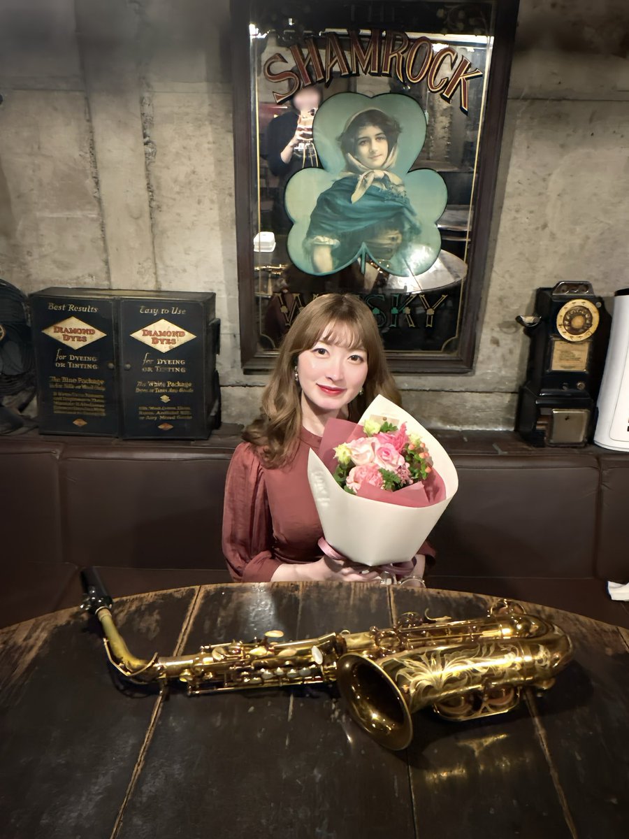 サムタイムにお越しいただいた皆様、ありがとうございました🎷
明日はワインイベントで演奏させていただきます🍷
ぜひお越しください✨
🍁11/15(土)流山 おおたかの森
【板垣光弘トリオ＋岸本美咲】
板垣光弘(pf)清水昭好(b)小松伸之(ds)岸本美咲(as)
17:00〜/18:00〜/19:00〜
otakanomori-sc.com/event/?id=3288