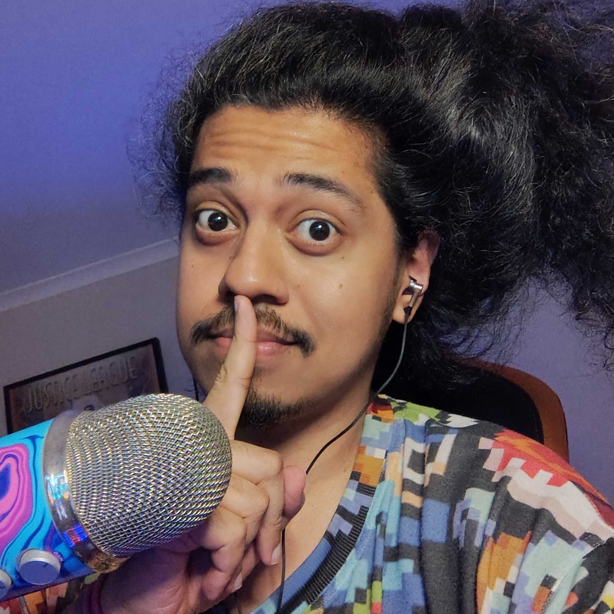 😢 NOW LIVE ON #TWITCH - twitch.tv/liber4tor 😢

This Froback Friday we have a triple header as we try not to cry with these emotional tales, 'A Walk With Yiayia', 'LoveChoice' &amp; 'A Bird Story'

I haven't really cried this year while playing any games, today may be the day..