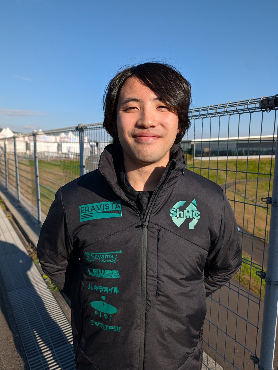 ttromori's tweet photo. もう1台!
No.153 ShMCLOVCAロードスター
伊藤祐哉さん @yuya_46_ito
梅村悠貴さん @4354_6414
応援よろしくお願いします!!
#S耐チャレンジ
#PROGRESSRacing
#ShMC
#ERAVISTA
#スヤマ岡崎
#LOVCA
#キラオイル
#PLOT
#HORIZONTAL https://t.co/tMJ3arLAu5