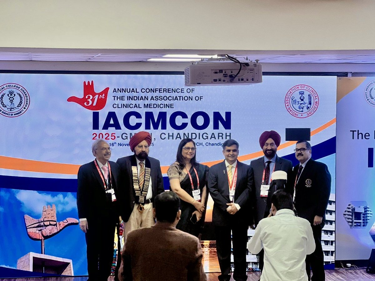 Amansharmapgi's tweet image. Had the privilege and honour of delivering the ‘Sukumar Mukherjee honour lecture’ during IACMCON2025 at GMCH Chandigarh.