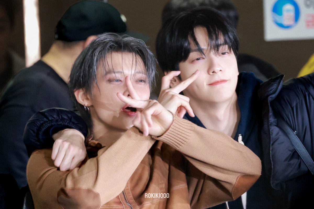 choisoojun25's tweet image. Best chemistry: Yeonjun and Soobin ☺️☺️☺️