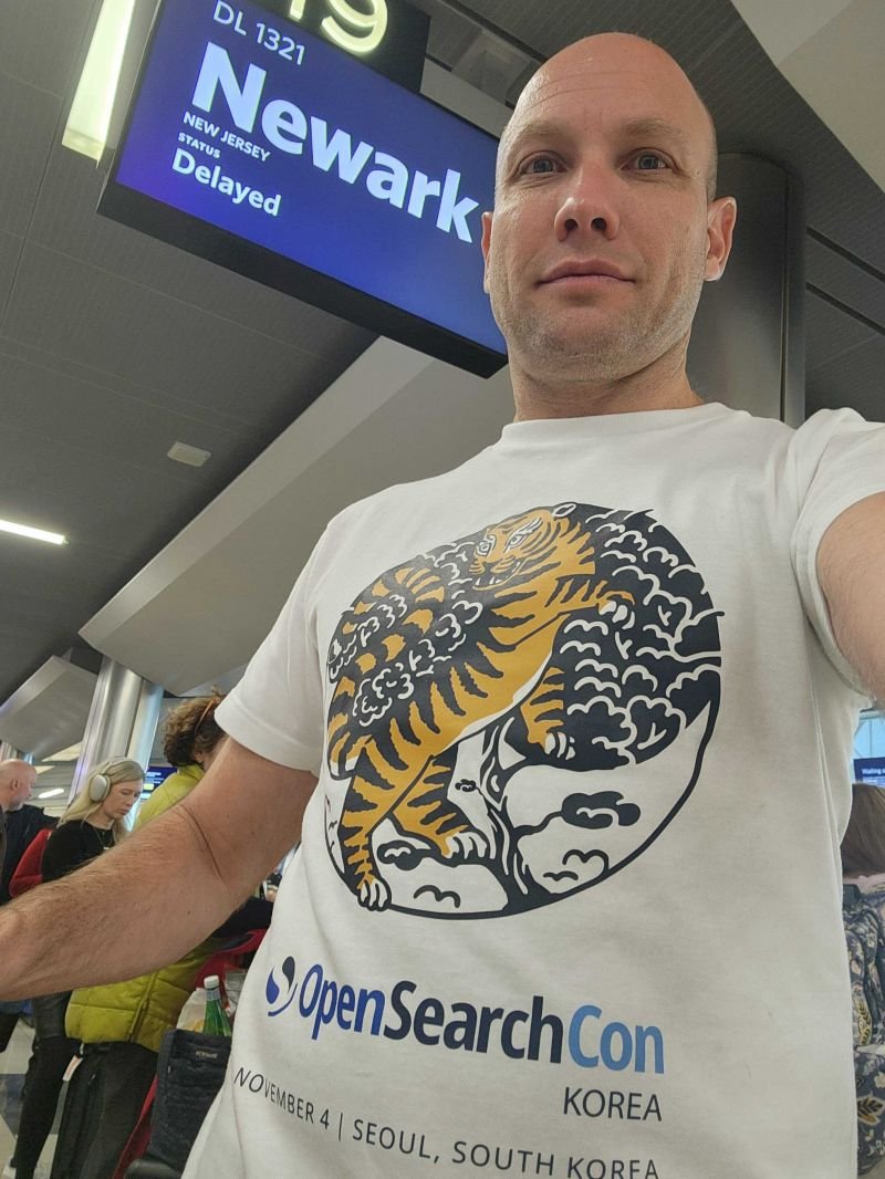 horovits's tweet image. Around the world in 12 days 🛩️ 🌎 🌏 🌍
Followed the rising sun from Tel Aviv -&amp;gt; Seoul -&amp;gt; Atlanta -&amp;gt; Tel Aviv.
Nothing more symbolic than concluding this week&apos;s #KubeCon Atlanta wearing last week&apos;s #OpenSearchCon Korea shirt.
Safe travels y&apos;all.
@CNCFAmbassadors #KubeConNA