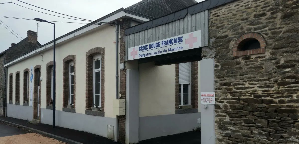 À #Mayenne, espérée à l'origine pour le second semestre de cette année, la mise en place de la police municipale n'est toujours pas effective. Alors, où en est-on ?
👉 lecourrierdelamayenne.fr/actualite-3659…