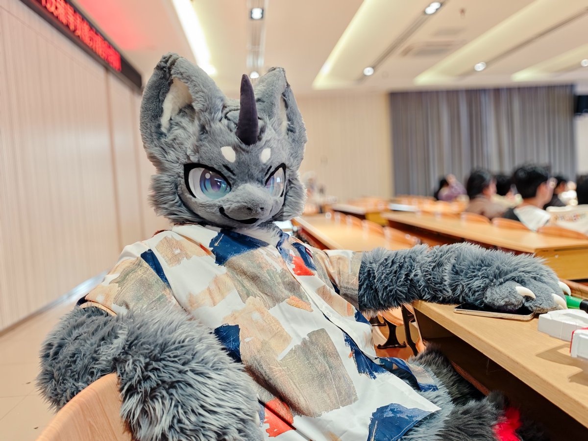 奇韵瞌睡死了 tweet media