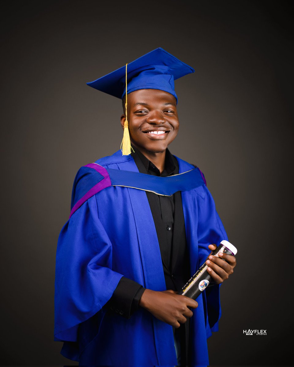 Ayomide24684000's tweet image. REINTRODUCING

Aluko Ayomide Emmanuel (GMCPN)
B.Tech Computer Science(Option in Information Systems)
President, INFOSSA 23/24

Thank you, Federal University Of Technology, Akure.

#Grateful #GraduATE #futa #futabro #convocation