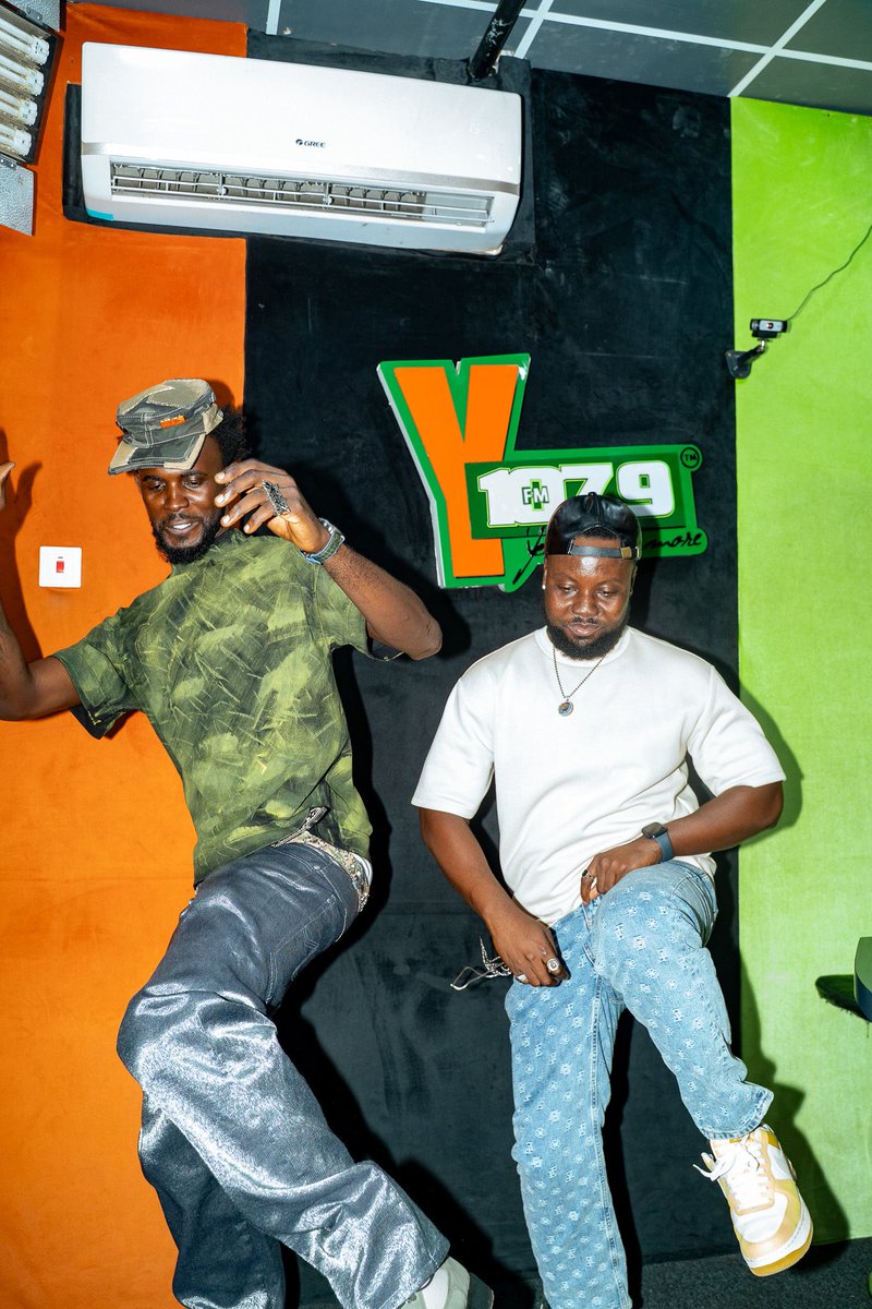 KojoManuel's tweet image. Swaggaaaaaaaa 🔥
#thedrYve