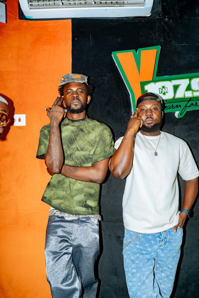 KojoManuel's tweet image. Swaggaaaaaaaa 🔥
#thedrYve