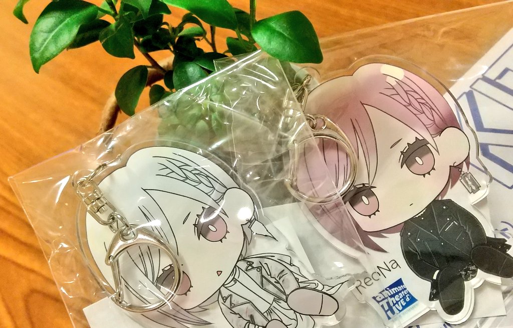 アクキー届いたので開封 とても良いです😺 #ReoNa