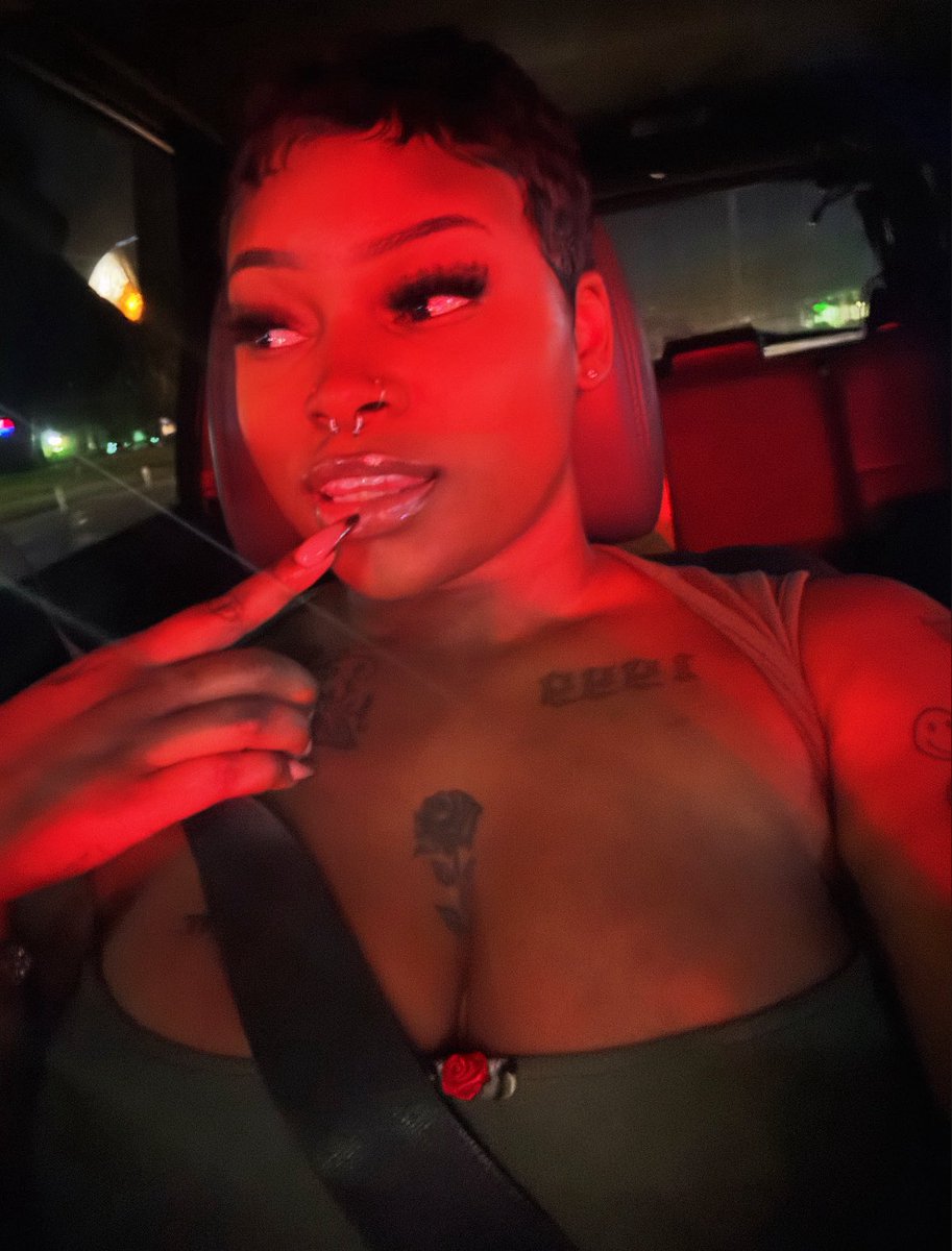 jasiraaa's tweet image. Avi☺️