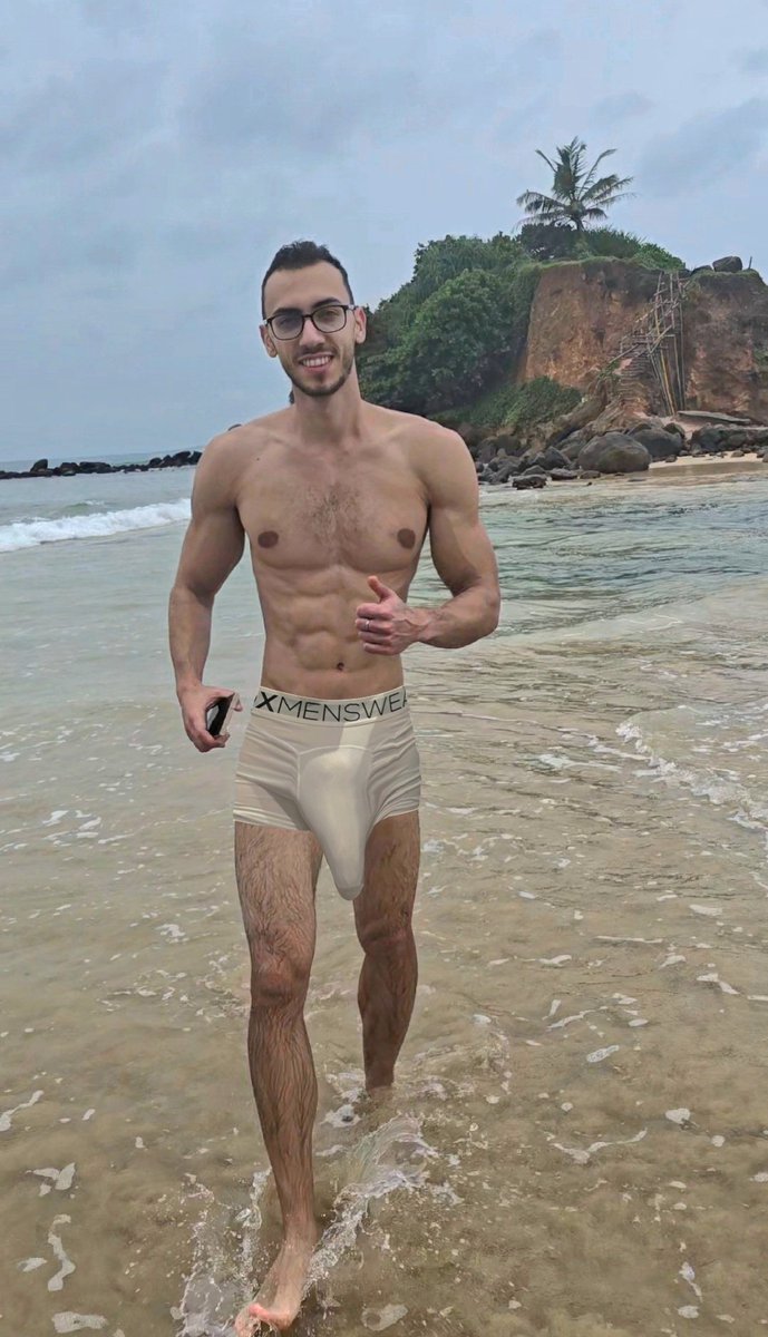 Dan Stud tweet media