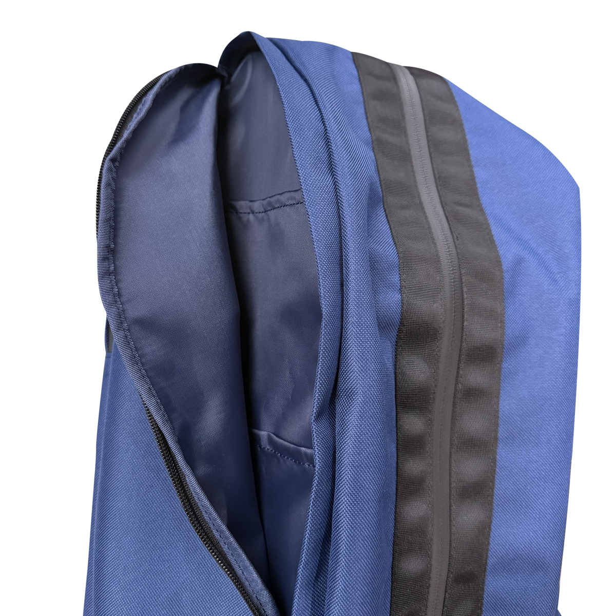 mobstyles_staff's tweet image. 【INFO!!】MOBSTYLES 新作入荷！
 
・MOSH BACK PACK
mobstyles.tokyo/view/item/0000…
 
収納たっぷり約50L！シンプルなデザインながら、MOBSTYLESらしい“タフな佇まい”をしっかりと体現したバックパックです。

実物は以下の直営店舗でご覧ください！
 
東京：&amp;amp;MOSH @info_andmosh 
 
#MOBSTYLES #モブっ子