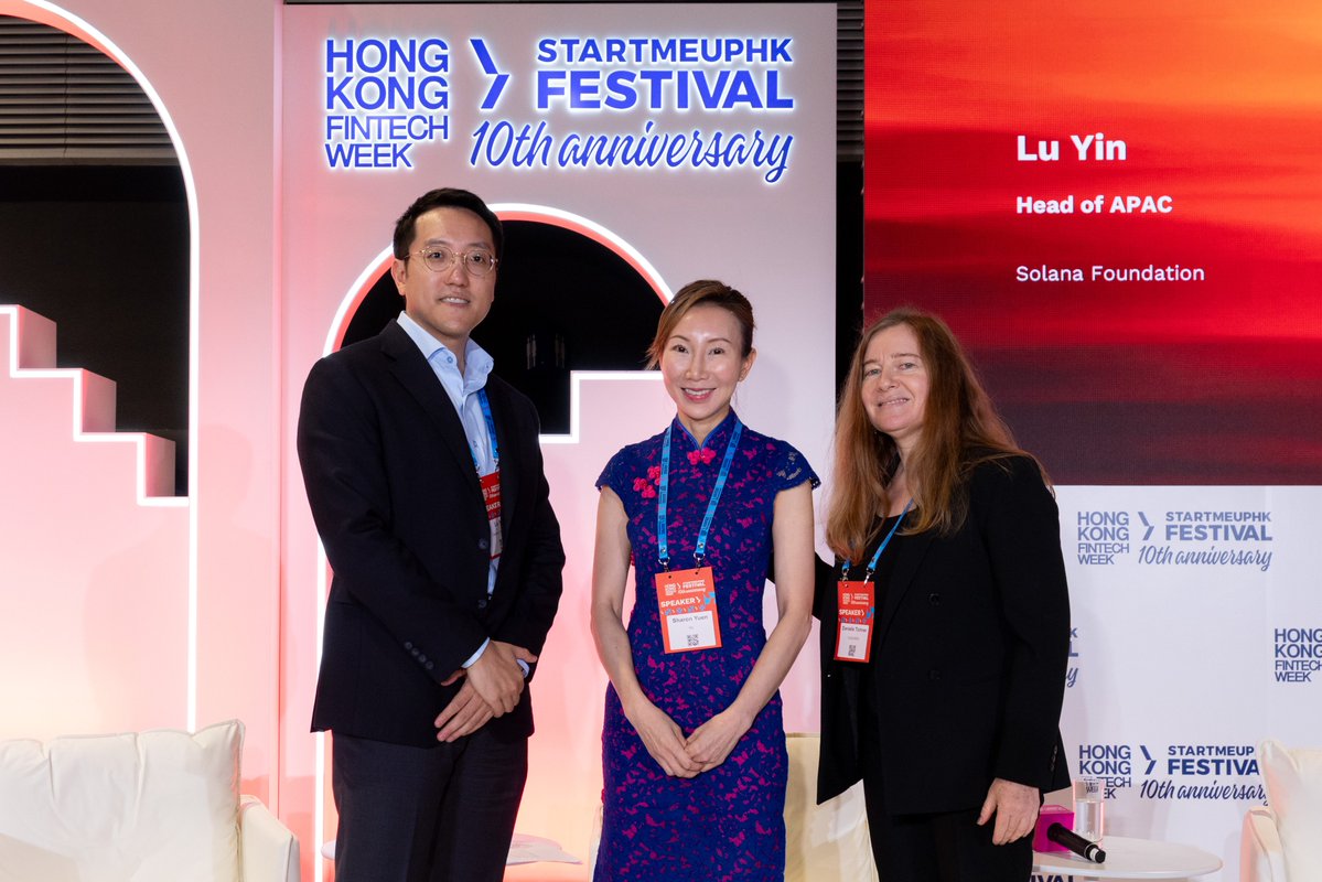 wsource4's tweet image. Sharing the pics from the last week&apos;s #HKFintechWeek #TradeFi #DeFi #convergence panel with @danielletichner #sharonyuen @inside_r3 &amp;amp; #luyin  @solana,  which covered #liquidity #interoperability #RWA #security &amp;amp; #regulation