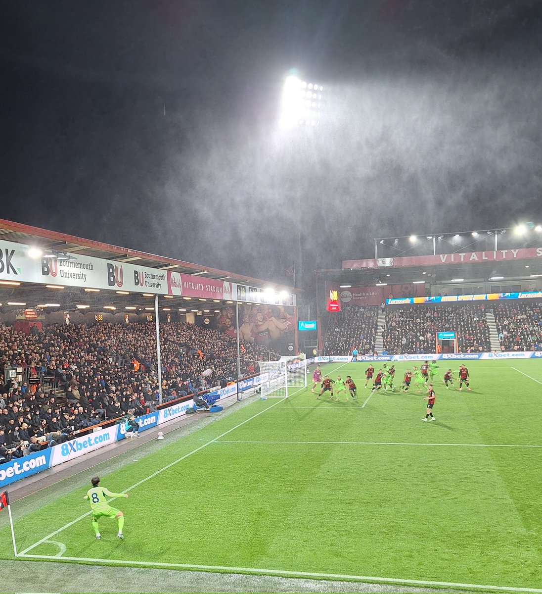 RobKig's tweet image. #floodlightfriday