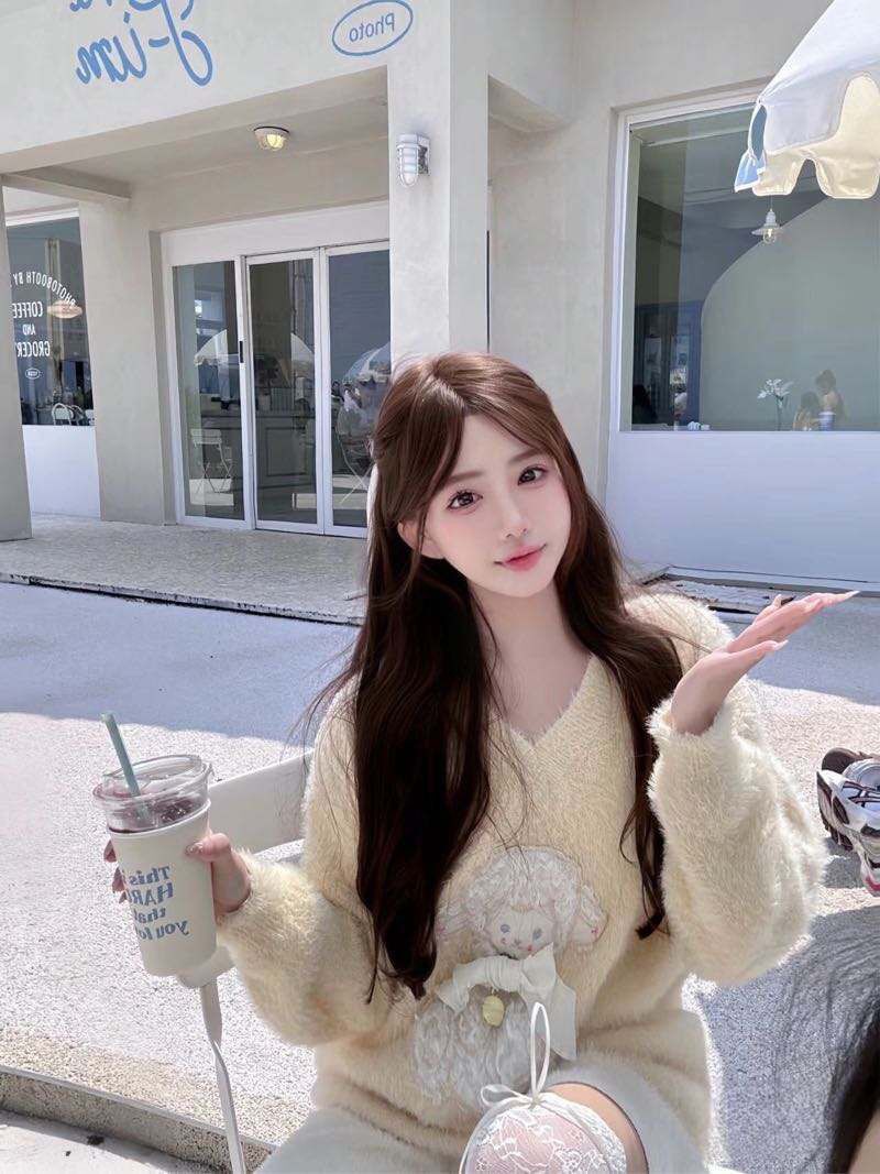 ferretgerbils's tweet photo. 广东

我结婚你一定要来哦，要不然没有新娘会很尴尬

老师079

点我头像看置顶玩我或联系https://t.co/dHcRRUb11Z

韶关市南雄市跃下村民俗文化广场

韶关 https://t.co/fcLnSAZiw6