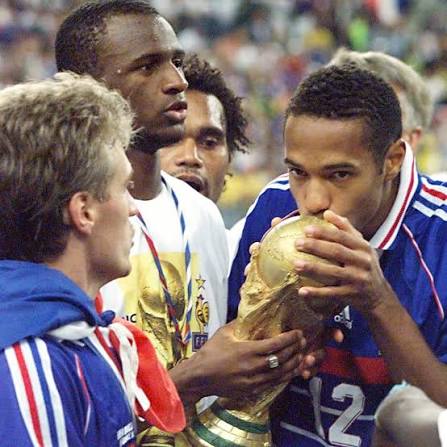 Did Drogba win a trophy for his country? 😂