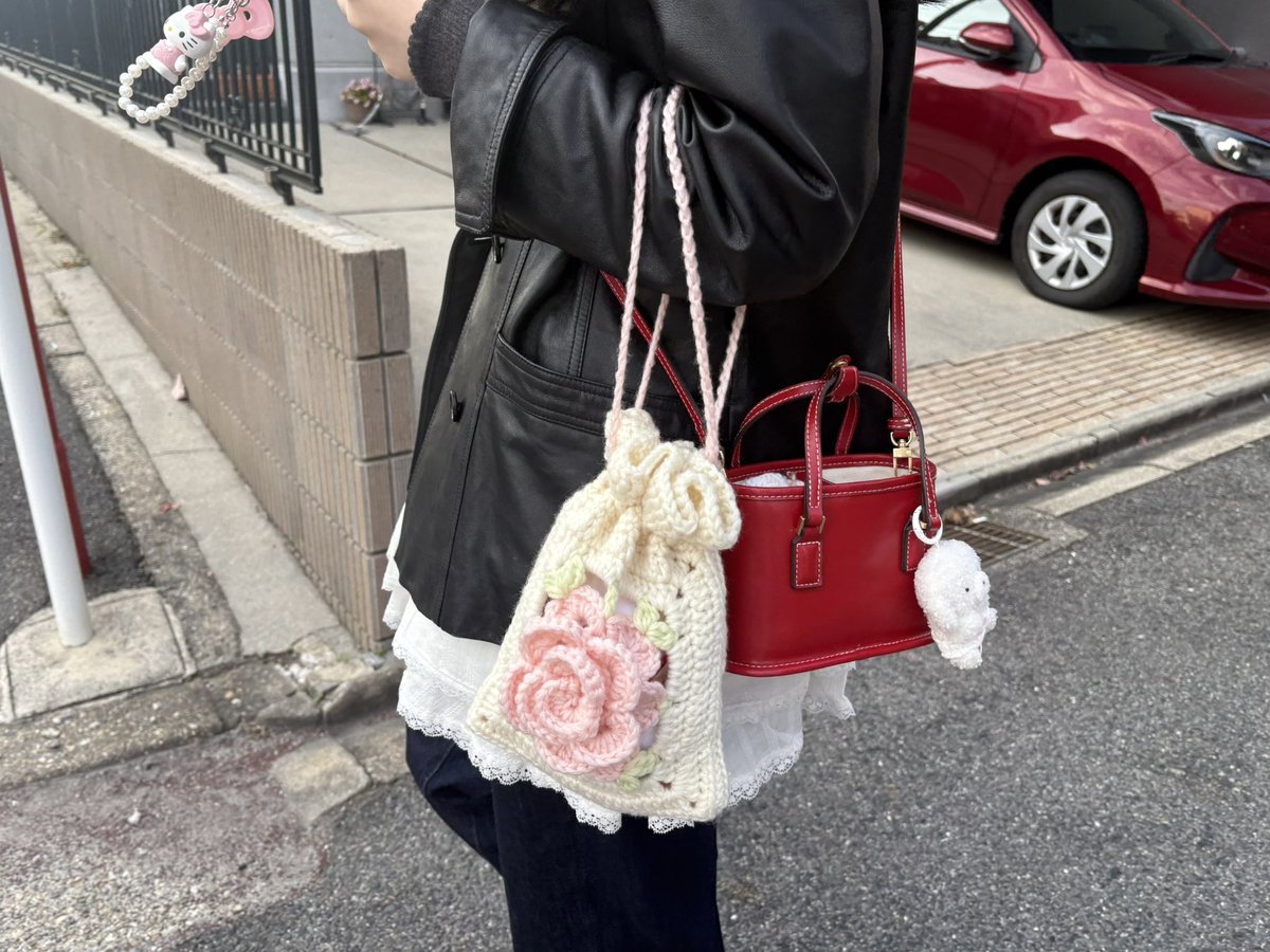 m_a_h_i_t_o_g_e's tweet image. Bisou Bisou petite  coming soon🦢🤍