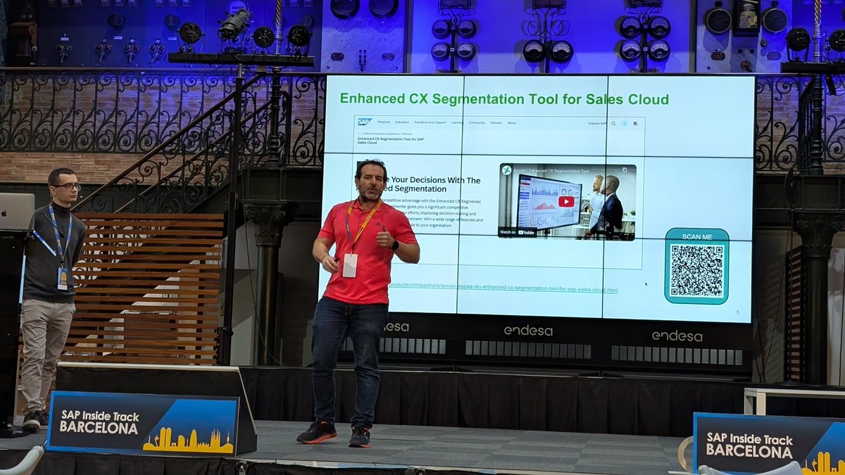 🔥 Live at #SITBCN 
Juan Carlos Vidaller and Gerard Prats on stage ñ
A deep dive into reimagining customer relationships with AI, SAP BTP, and advanced CX segmentation.