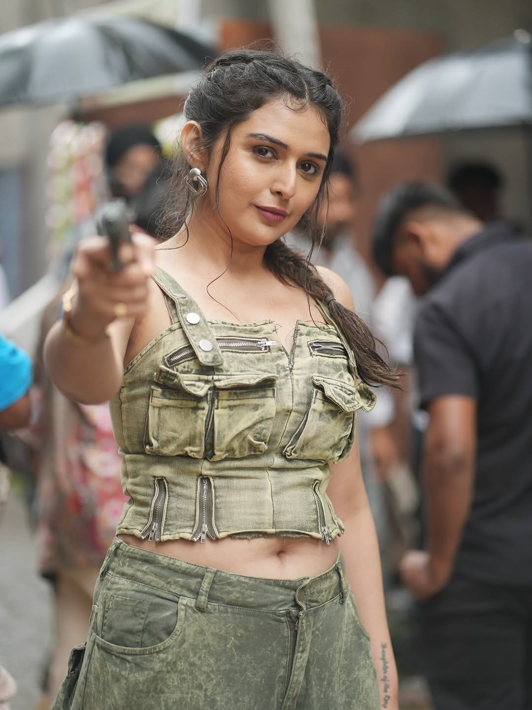 G5tDfTcaIAAJUu-?format=jpg&name=large