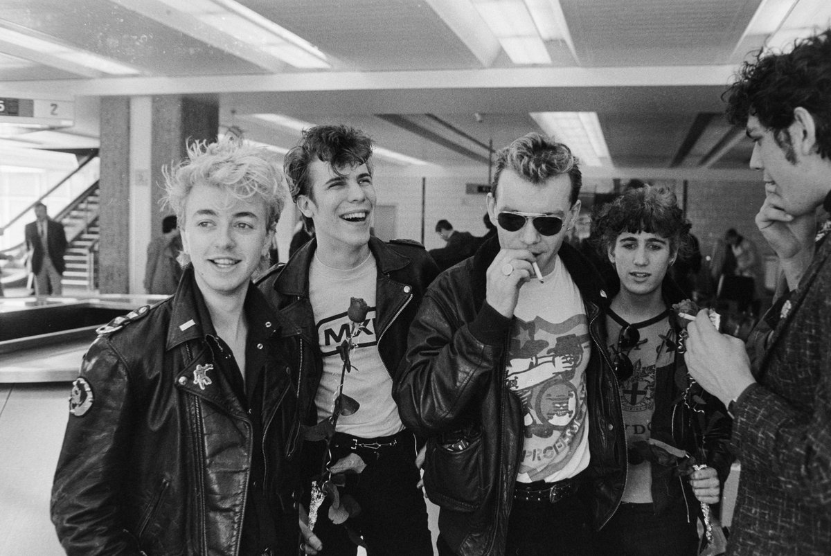 MrNormall's tweet photo. @officialslimjim Helsinki-Vantaa airport 7.4.1981. Photos from here: https://t.co/maY5421235 https://t.co/p0T3XSIRXd
