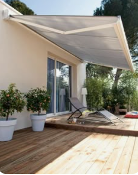 PersivenIberica's tweet image. Fácil instalación y mantenimiento para proyectos residenciales y corporativos. #Toldos #PersivenIberica #ControlSolar