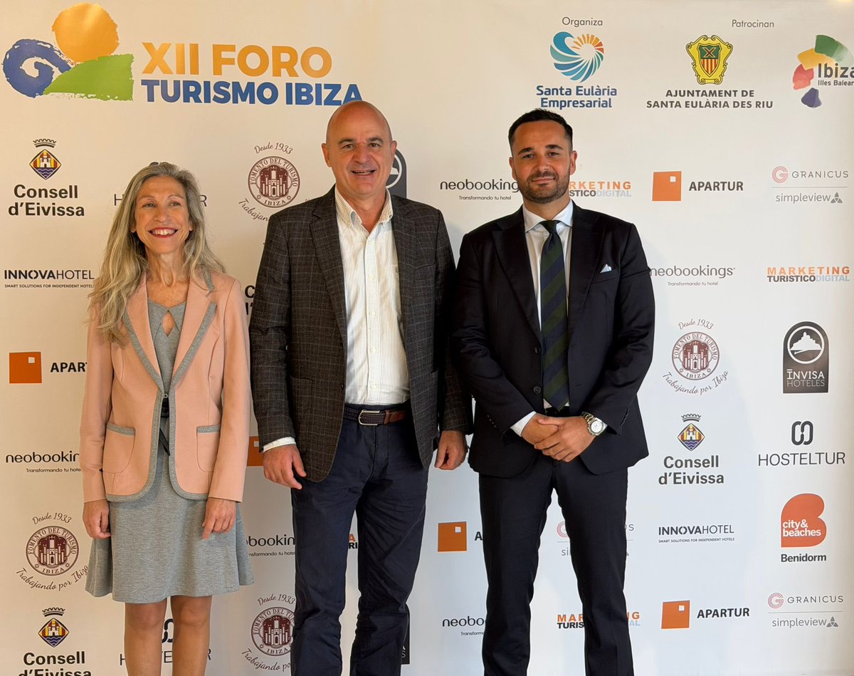 El president <a href="/vmaritorres/">Vicente Marí Torres</a> participa a l’obertura del XII Foro Turismo Ibiza, una ocasió per debatre sobre els reptes i desafiaments del turisme a la nostra illa.

foroturismoibiza.com/edicion-2025/