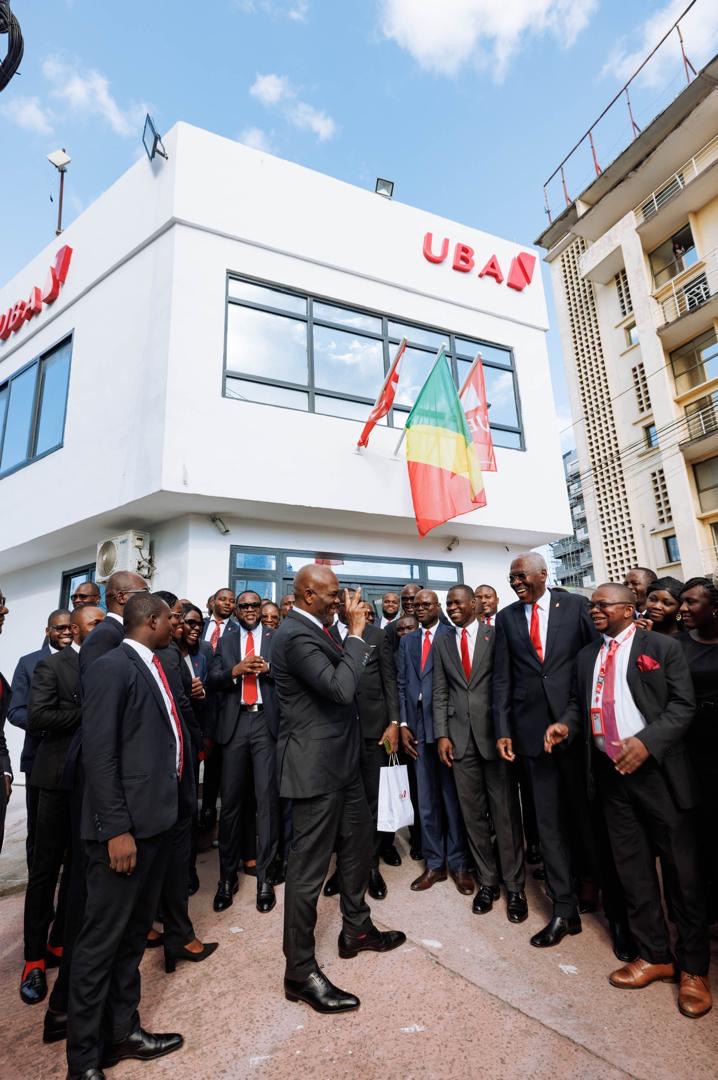 𝐁𝐨𝐧𝐣𝐨𝐮𝐫 𝐥𝐞 𝐂𝐨𝐧𝐠𝐨 !

Le #UBAAfricaTour est arrivé dans votre pays, et le plus beau dans tout ça ?

Notre Président du Groupe a rendu visite au siège de UBA CONGO BZV, et l’enthousiasme était tout simplement incroyable.

Quelle expérience inoubliable pour notre grande