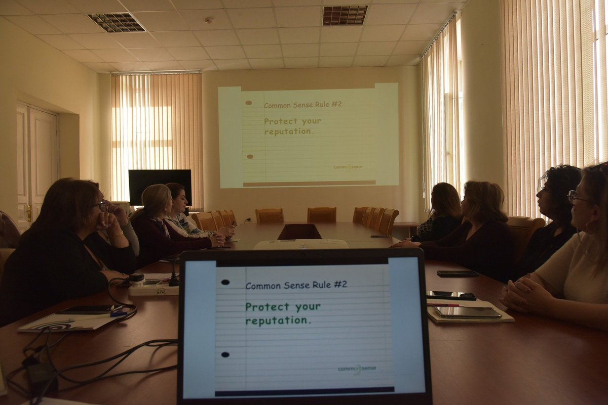 NatLibArm's tweet image. Մեդիագրագիտության շաբաթը Հայաստանի ազգային գրադարանում
(Օր 4-րդ)
Հայաստանի ազգային գրադարանում շարունակվում է Մեդիագրագիտության շաբաթը, որի չորրորդ օրը նվիրված էր երկու առավել արդիական և գործնական թեմաների՝ անձնական տվյալների պաշտպանությանը և թվային անվտանգության կանոններին։