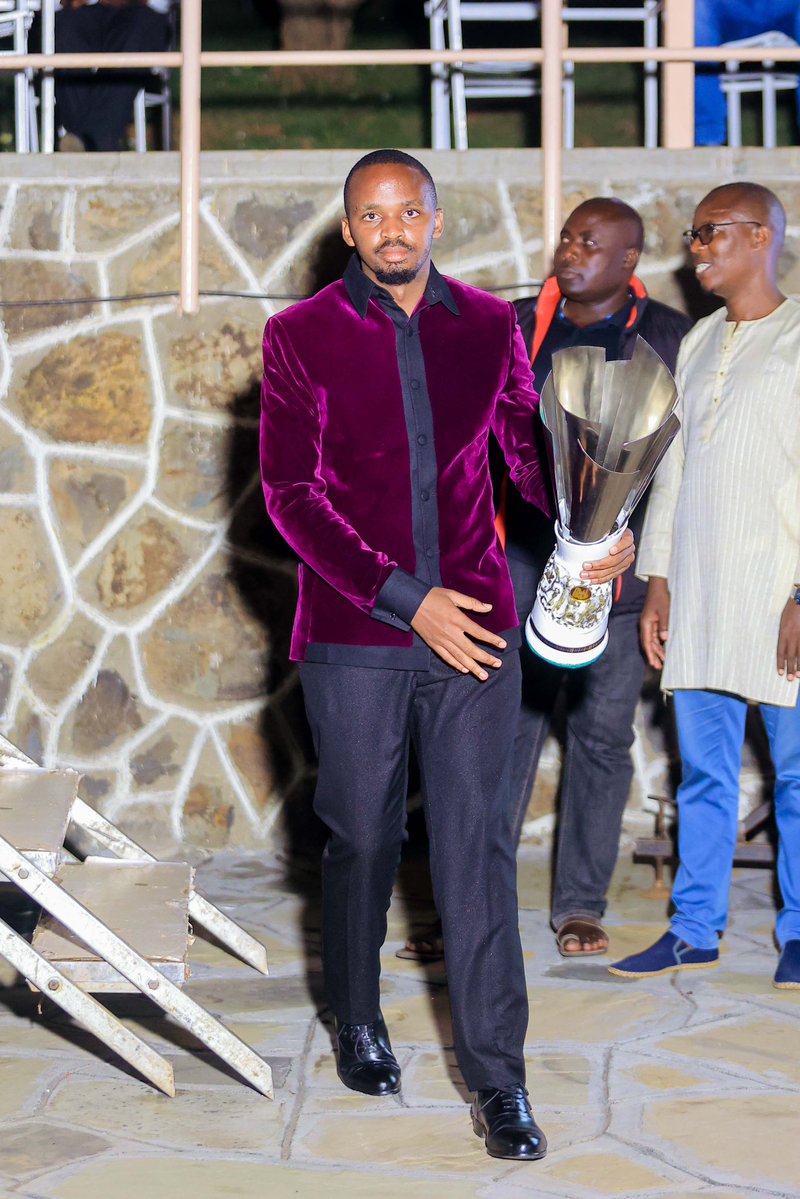 Honoured to receive the prestigious Makerere Guild League trophy from the Governor of Kisumu <a href="/AnyangNyongo/">Gov. Anyang' Nyong'o</a> , on behalf of the <a href="/80thmakguild/">THE 80TH MAK GUILD</a> . A proud moment for all of us.  #TheRoadtoKisumu