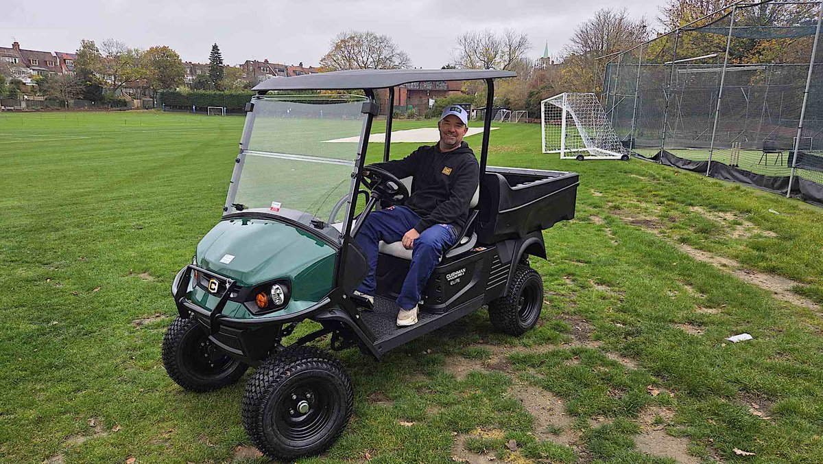 Steve is in the driving seat of a brand new <a href="/CushmanVehicles/">Cushman Vehicles</a> Pro Hauler X. The silent operation will be appreciated by all the householders living around the club, whilst the battery power will save on both fuel cost and carbon footprint. Thanks for the order. 🤫🔋💪