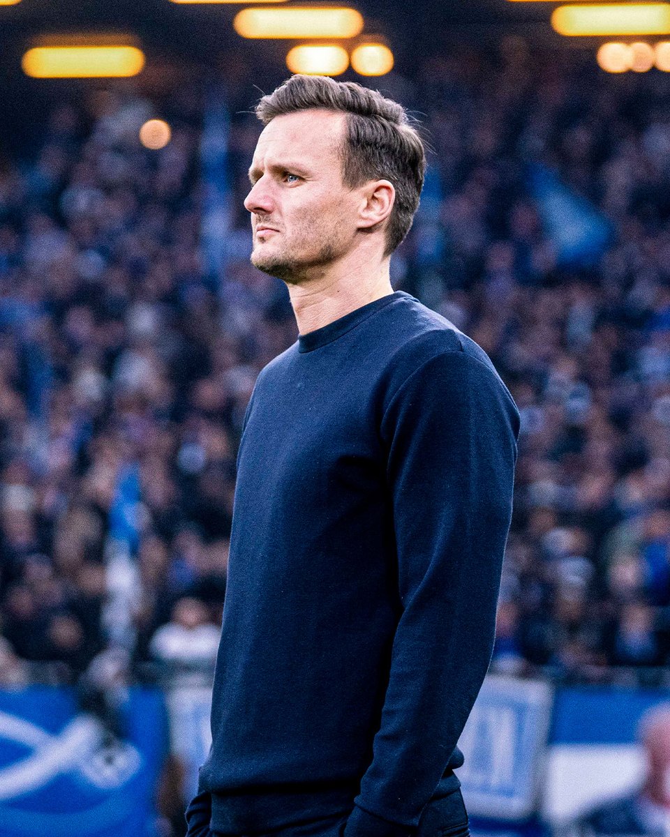 HSV's tweet image. Wir verlängern den Vertrag mit Claus #Costa vorzeitig und gehen gemeinsam in die Zukunft. 🤝📈

🗣️ Stefan #Kuntz: „Claus hat entscheidend dazu beigetragen, dass wir die Rückkehr in die Bundesliga geschafft haben. Für mich stand früh fest, dass wir den Vertrag verlängern möchten.“…