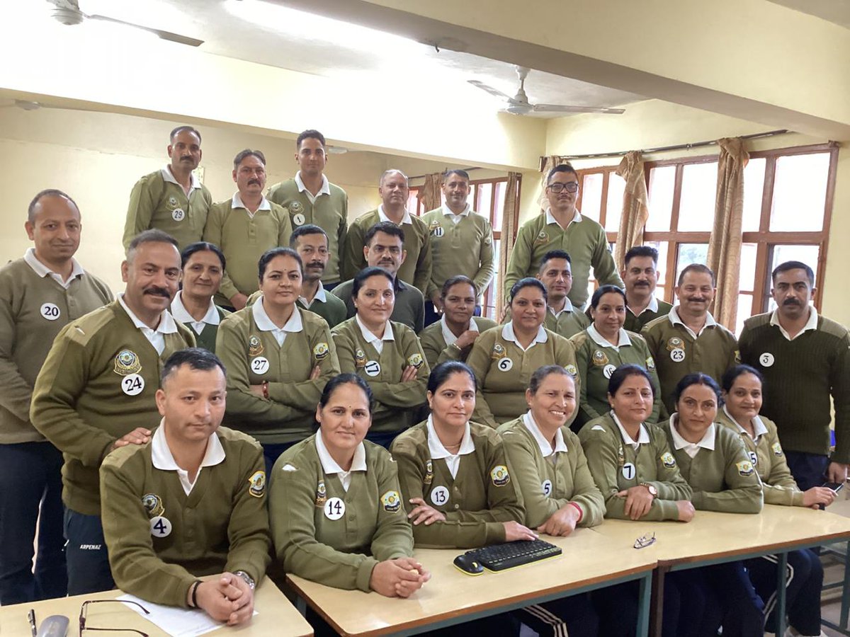 Hands-on e-Office training imparted to the Police Department at Police Training College (PTC), Daroh, on 12th &amp; 13th Nov .#DigitalHP #GoodGovernance #HPPolice #PTCDaroh