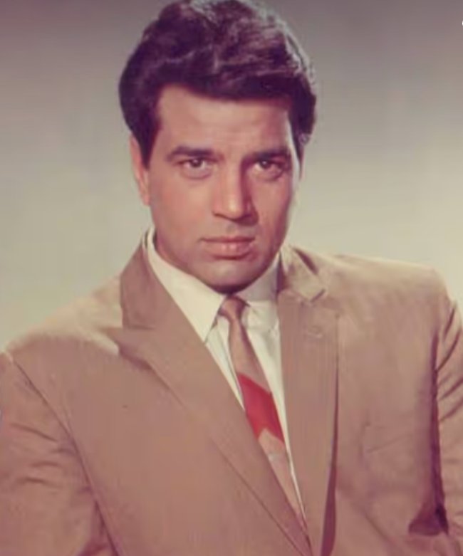 <a href="/Esha_Deol/">Esha Deol</a> जी,
इस समय हम सभी के प्यारे धरम जी के लिए महामृत्युंजय मंत्र के अनुष्ठान की अत्यंत आवश्यकता है। 

केवल शिव ही एकमात्र हैं जो उनके कष्टों को हर सकते हैं।

जिस पीड़ा से आप सभी गुजर रहे हैं तो हम सभी भी उस पीड़ा को महसूस कर रहे हैं क्योंकि हम भी धरम जी को प्यार करते हैं।