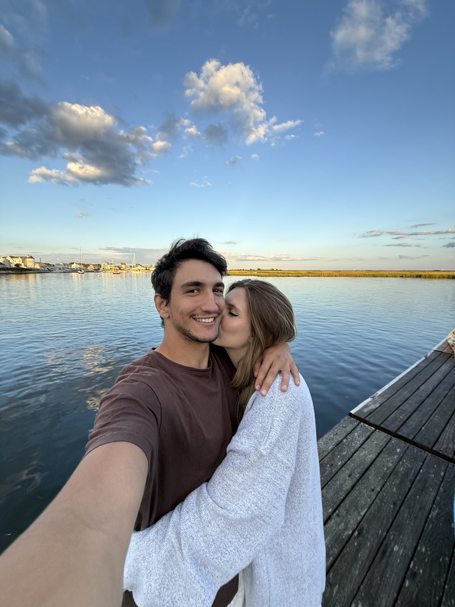 Likywind tweet media