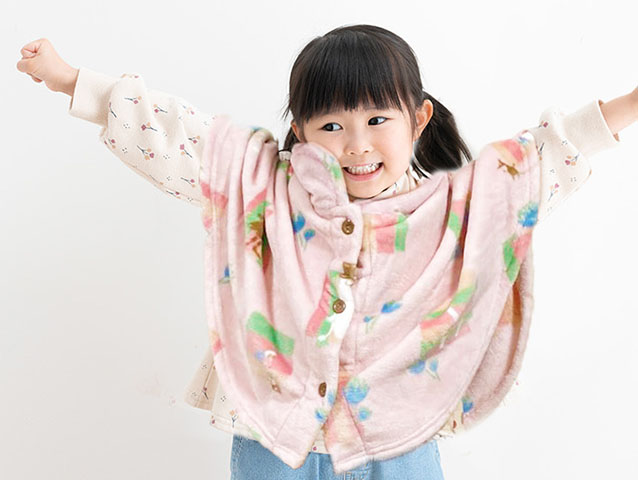 【MOOMIN×じぶんまくら】いよいよ寒い時期がやってきます🍂
毎日の電気代や暖房代の節約にもおススメの『着る毛布』。膝あたりまで暖かいローブタイプと、動きやすく作業のジャマにならないポンチョタイプをご用意！
今年の冬は、ムーミンの毛布で可愛く寒さ対策しませんか？
moomin.co.jp/news/products/…