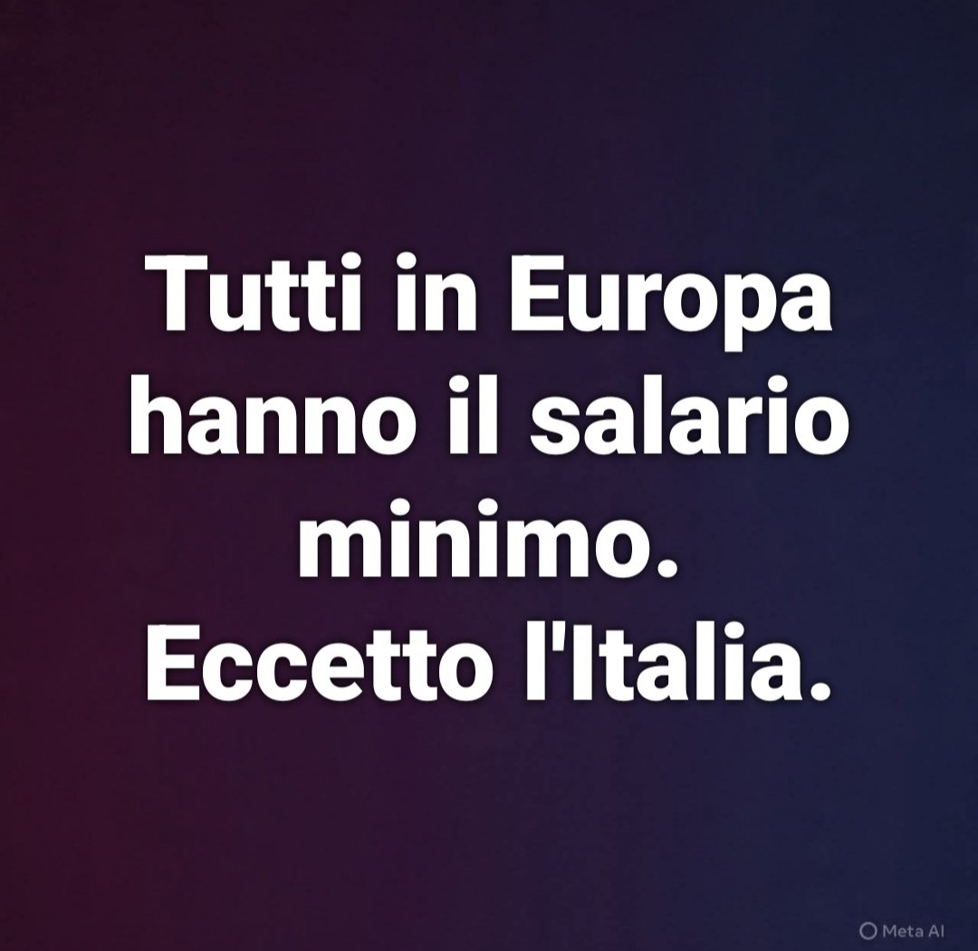 La prima manina tweet media