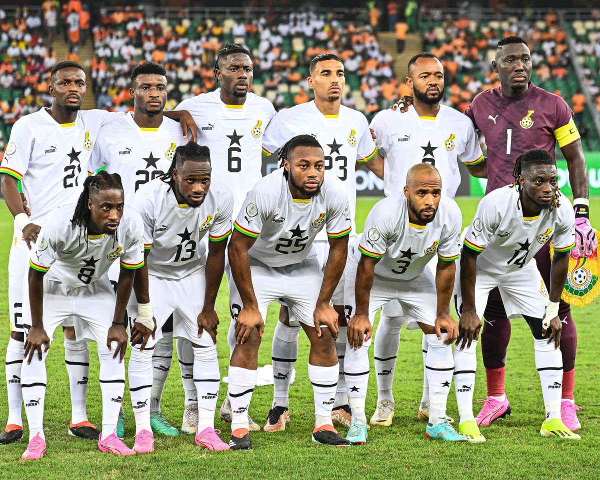 🇯🇵 ガーナ代表 スタメン発表 🇬🇭

▼GK
ジョセフ・アナン

▼DF
イレンキー
アジェティ
コーン
ペプラー・オポング
オポク

▼MF
シボ
フランシス
スレマナ

▼FW
トーマス・アサンテ
セメンヨ (C)

📅11月14日 (金) 19:20 KO
🆚日本代表×ガーナ代表
🏟豊田スタジアム