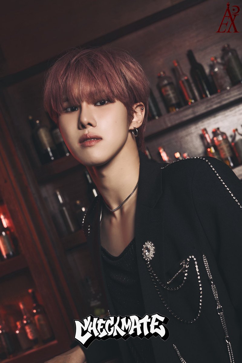 UpdateKBoys's tweet photo. O APEX divulgou novas fotos conceituais do membro Gyeom para o seu 2° single álbum, “CHECK POINT”, que sairá no dia 19 de novembro.
#겸 #GYEOM #APEX #에이펙스
#CHECK_POINT https://t.co/4KioOMqjBP