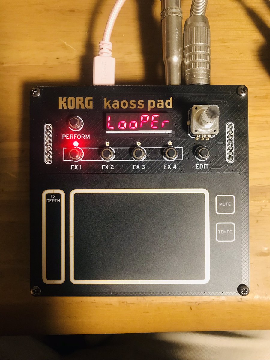 mohawk_heidi's tweet image. KORG NTS-3
買った。
INとOUTのジャックの横幅が微妙に狭くていつも使ってるケーブルが入らない...。

#korg #nts3 #kaosspad #roland #airas1 #dawless #dawlessjam