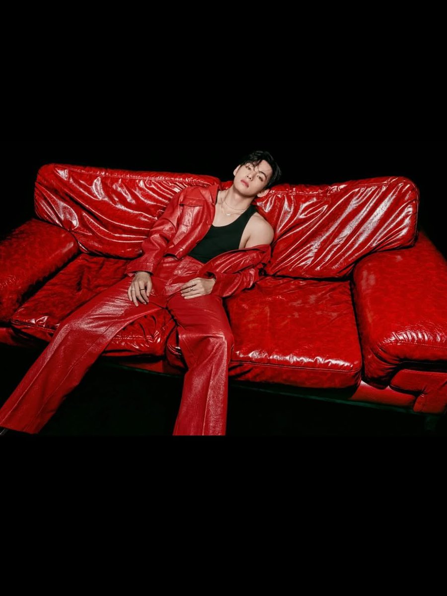 [📸 Instagram Post — #V] (1/3)

🐻 김티르 <a href="/tirtir_official/">티르티르</a>

(instagram.com/p/DRB-89-kQJm/…)

TIRTIR AMBASSADOR TAEHYUNG
V FACE OF TIRTIR
#TaehyungxTIRTIR
#VxTIRTIRGLOBAL