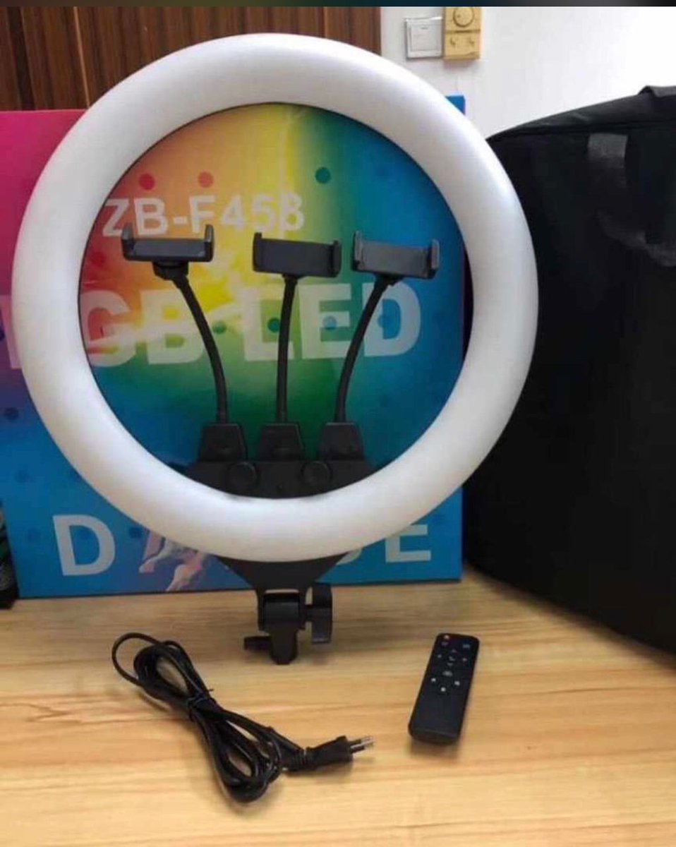 c_directtech's tweet image. ✅super bright &amp;amp; adjustable
✅three light modes (warm, cool, &amp;amp; Natural)
✅perfect for TikTok, instagram Reels, facebook, live videos &amp;amp; product shots.
✅Easy to set up and portable
don&apos;t let bad lighting spoil your shine-
upgrade your content today!
✅ limited stock available!