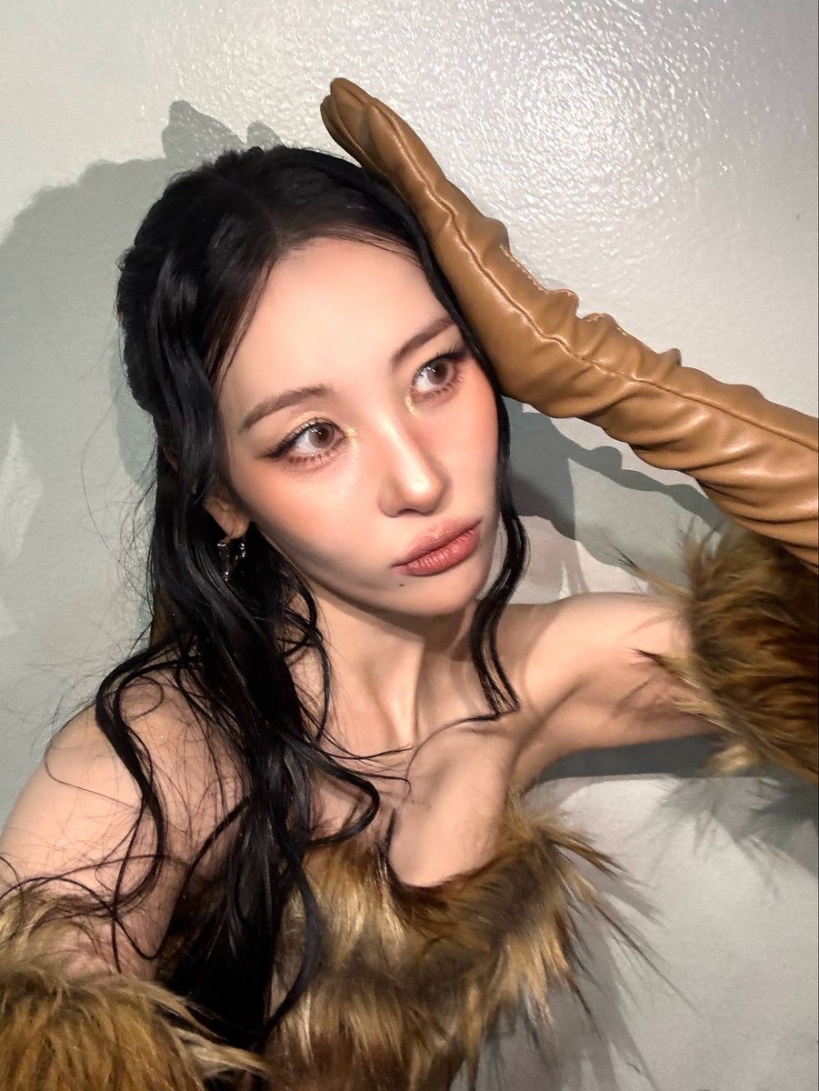 선미 SUNMI tweet media