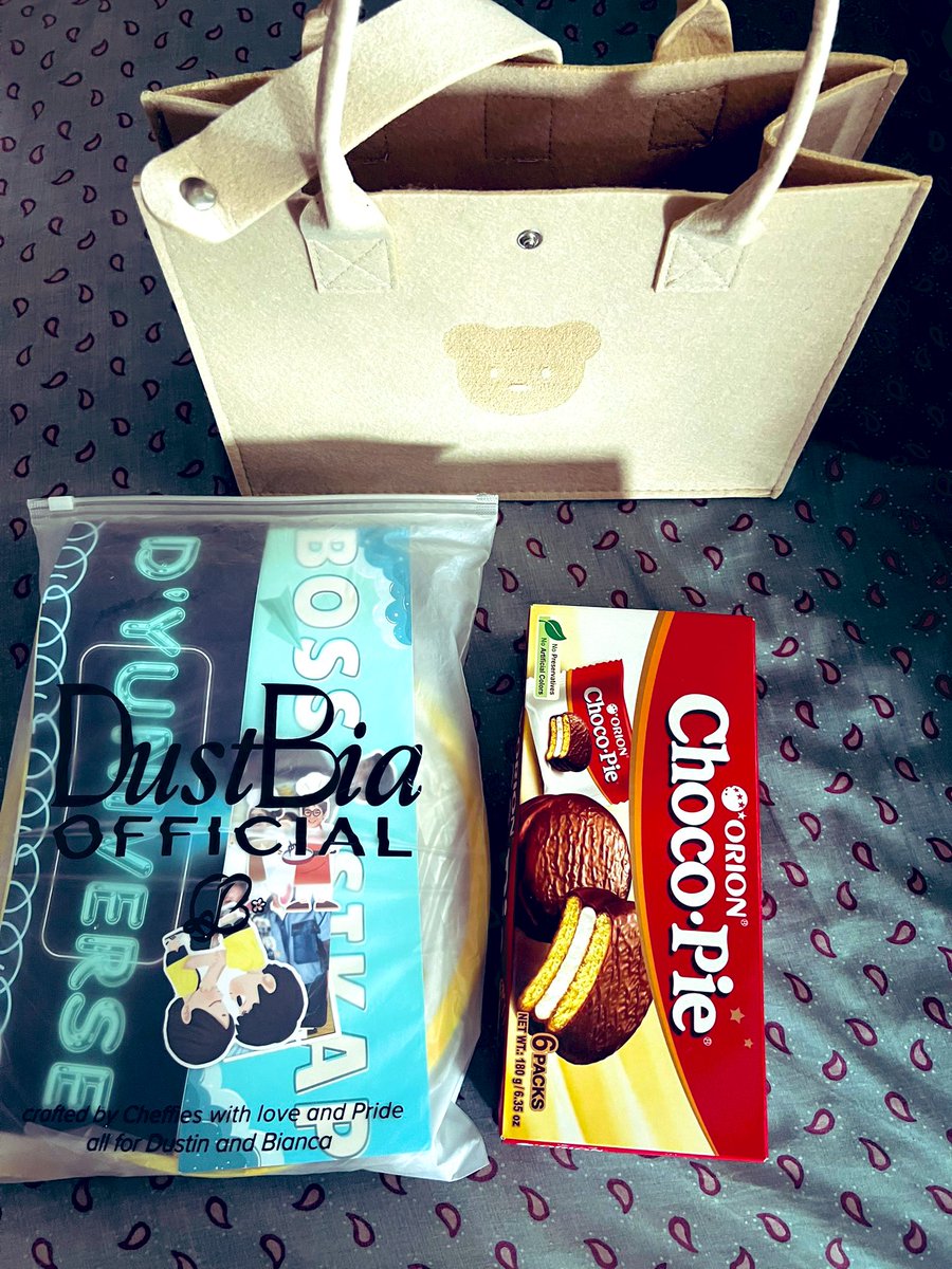 notyourgirl09_'s tweet image. dun tayo sa co-cheffies na generous hahahaha eme! or favorite mo lang talaga ako? Haha 

Thank you always @mathwiz0008 i love you sooooo much😚
Superrrr sarap din ng matcha 🍵 

sorry late post yung isa. Hahaha