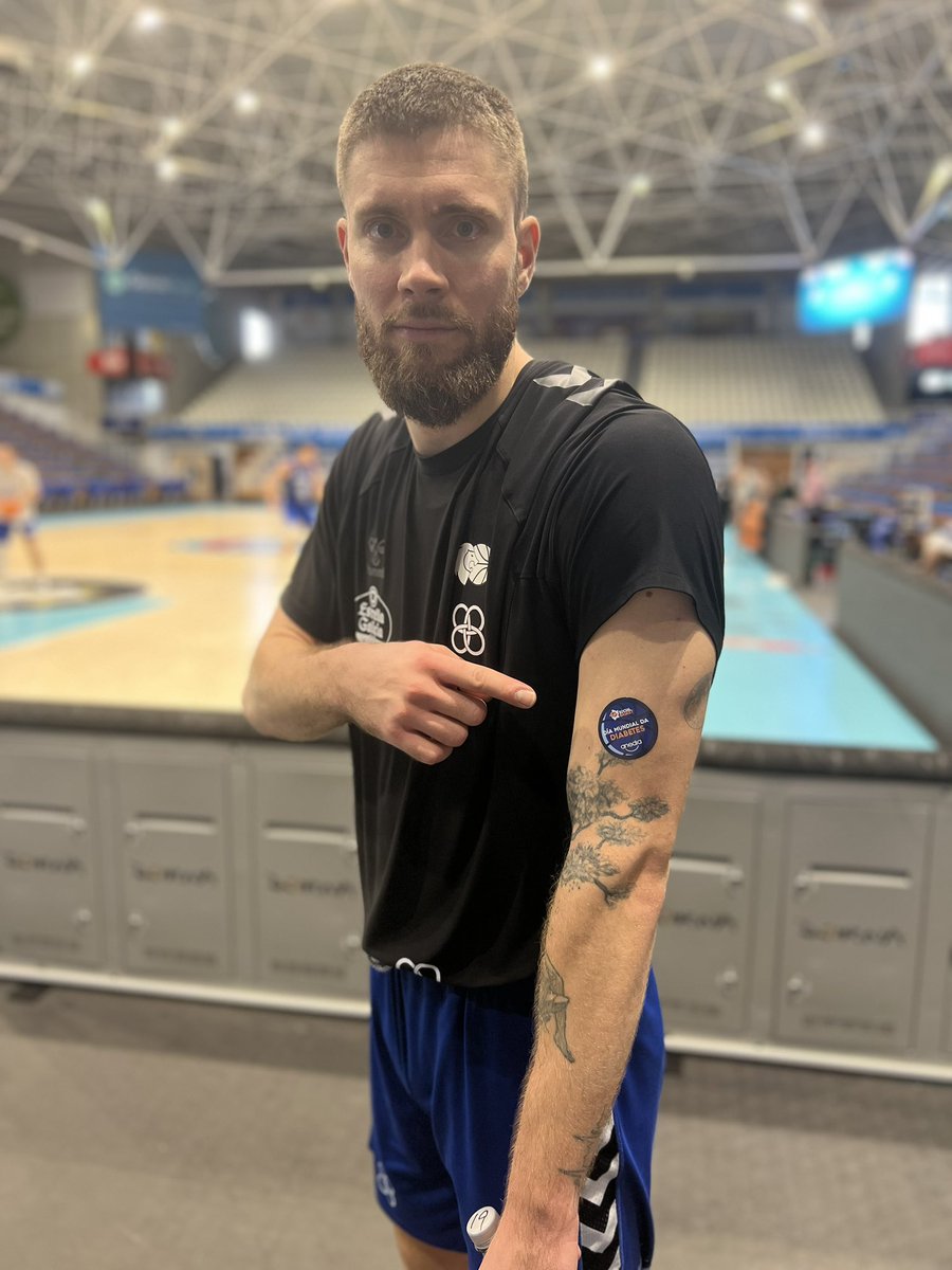CBBreogan's tweet photo. No #DiaMundialDaDiabetes unímonos á campaña #SensoresNasPistas 🔵

Aquí xogamos todos no mesmo equipo! 🤝 https://t.co/2PXxvkYiqX