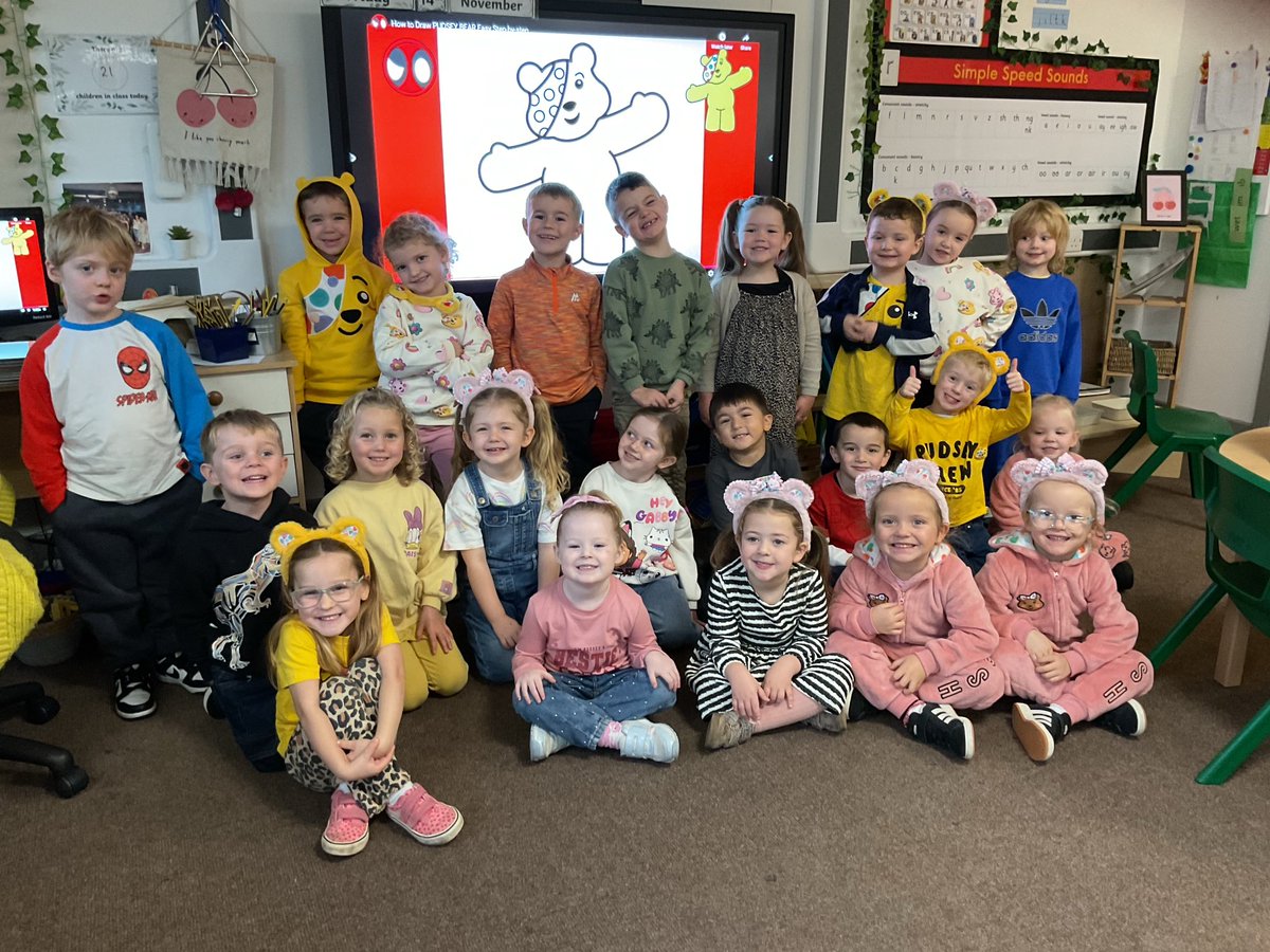 Cherrytreeclass's tweet image. Lots of fun in the Cherry Tree class for Children in Need.